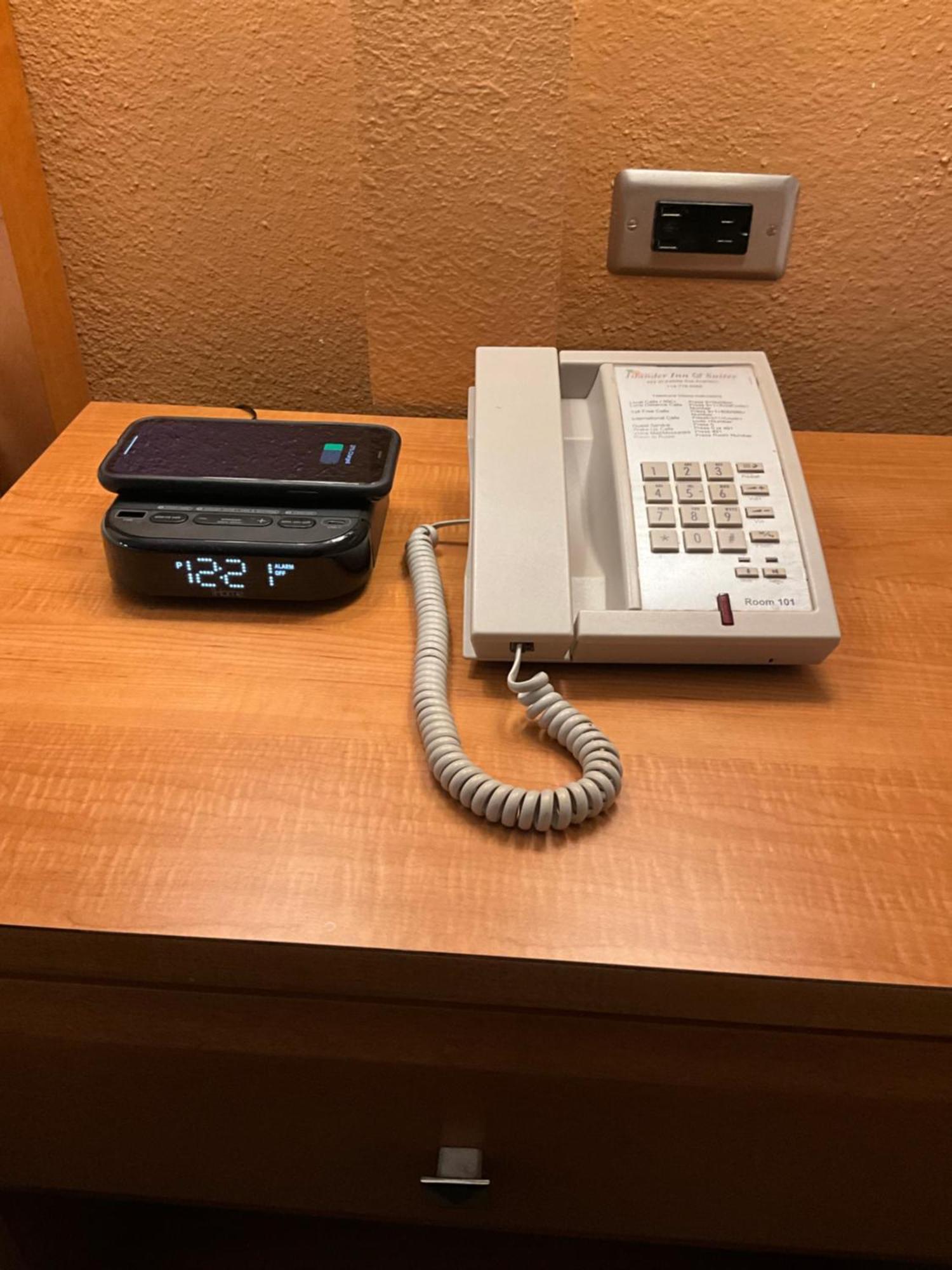Anaheim Islander Inn And Suites Near Park And Convention Center Exterior foto